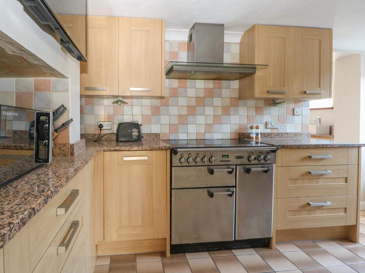 1 Paythorne Farm Cottages Henfield Экстерьер фото